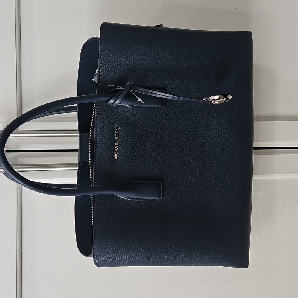 NWT Michael Kors Ruthie Small Leather Satchel Navy